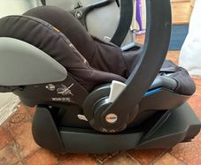 free infant car seat with isofix