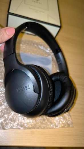 DOQAUS Wireless Bluetooth Headphones
