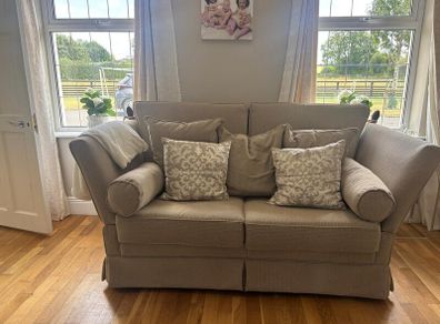 couch sofia set