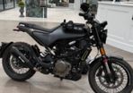 Husqvarna Svartpilen 401