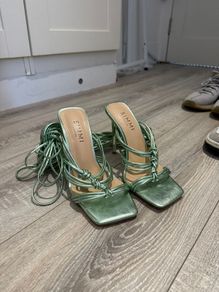 women's shoes