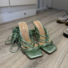 women's shoes