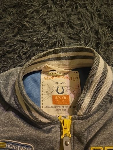 Horsewear boys jacket superior quality age 5 to 6 but still fits to age 9