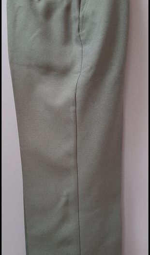 New vintage beige trousers