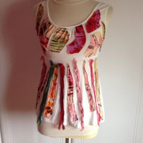 Save the queen top