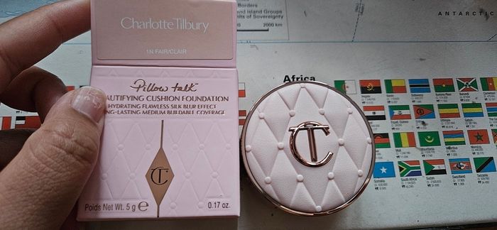 Charlotte Tilbury Pillow Talk Beautifying Cushion Foundation in 1N Fair Clair