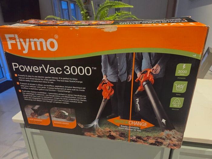 Flymo Garden Vacuum