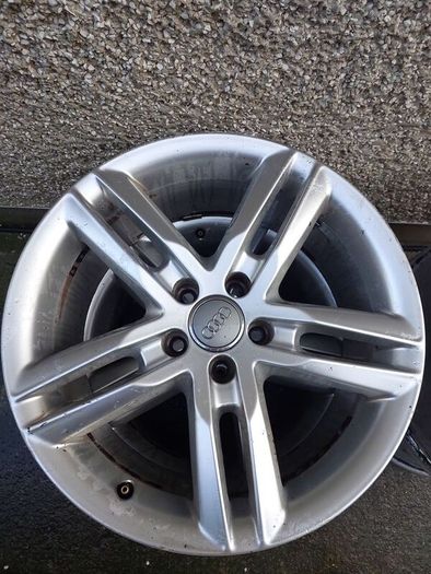 Audi 18 inch alloys