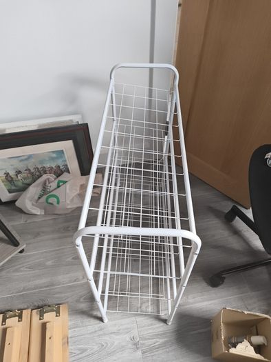 Shoe rack