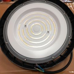 UFO LED LIGHT 100W (brand new in box)