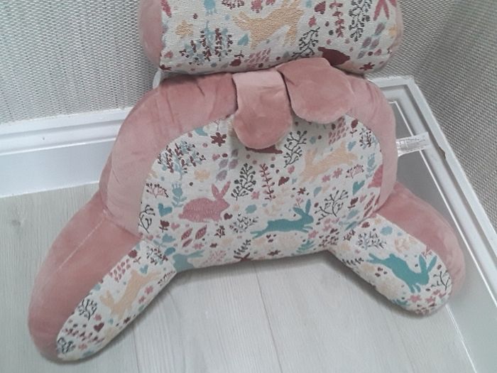 Reading cushion