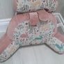 Reading cushion Image 3