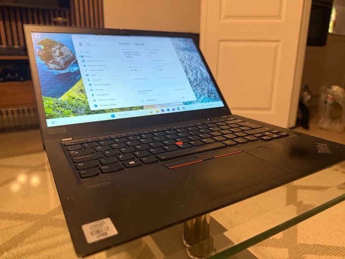 Lenovo Thinkpad T14s | i7 - 10th Gen | 32GB Ram | 512GB SSD | Touchscreen
