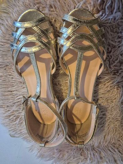 NEXT_Occasion Kids Wedge Sandals in Gold, size 3