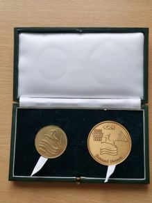 Commemorative medals