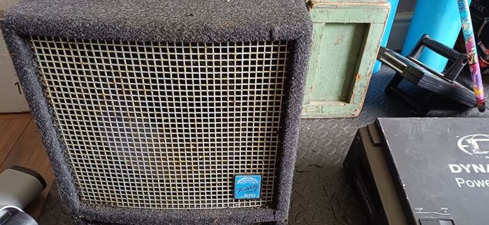 Dynacord PowerMate 600 and KME Speakers