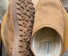 mens slippers size 45