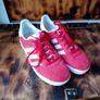 Adidas gazzel red size 3 Image 3