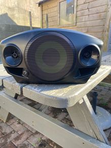 Mackie Freeplay Personal Speaker .