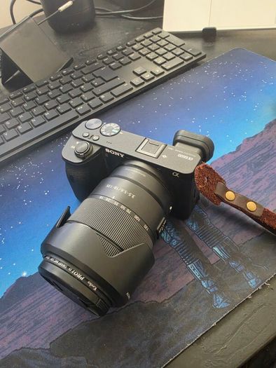 Sony Alpha A6600 + Sony 18-135mm + Sony 50mm f/1.8 Lenses