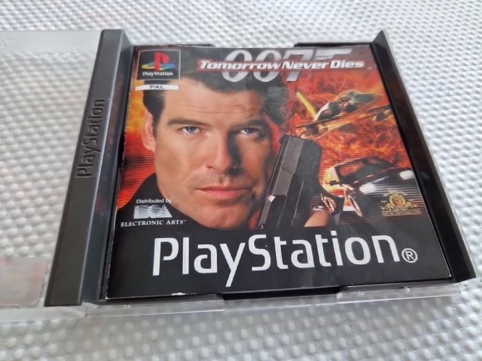 007 Tomorrow never Dies PlayStation1 Ps1 PlayStation2 Ps2 Games Original