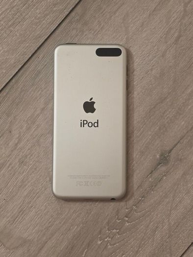iPod Touch 5th Gen 16gb (Free Post)