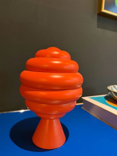 Beehive Jar