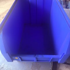 XL4 Stackable bins