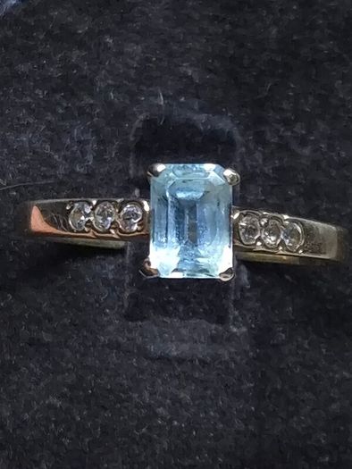 Vintage 9ct Gold London Hallmarked Blue Stone Ring Large Size