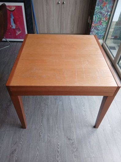 Extending table