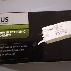 Robus LT60D is a 12V 20-60W Electronic Transformer
