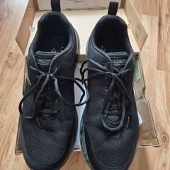 Skechers 9.5UK.