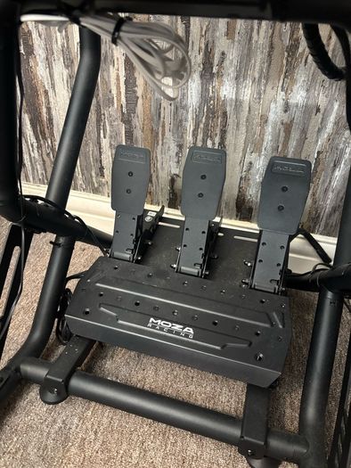Moza sim rig