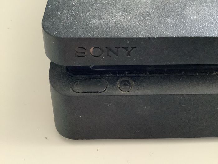 Sony PlayStation 4 Slim Console Fully Working No Controller