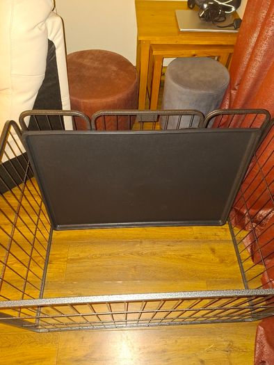 Dog crate