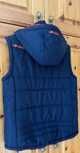 O'Neills CORK GAA Padded Puffer Gilet  jacket Navy. CORCAIGH. Detachable hood.  Size small adult. In Excellent condition