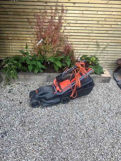 Electric Lawnmower