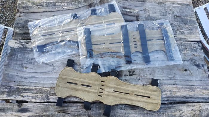 Protective Archery glove 3 fingers (natural leather).S/M/L/XL