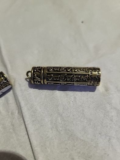 Mantra pendants