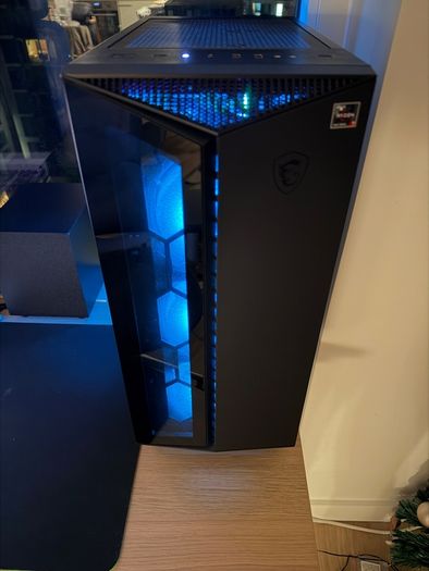 Gaming Pc - Ryzen 7 7800x3d, 32gb Ddr5, 2tb Nvme -high-end Am5 Build