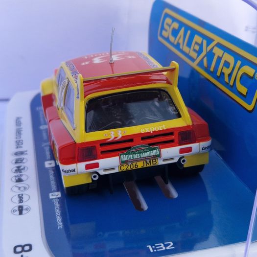 Scalextric C4668 Austin Metro 6R4 - Didier Auriol Slot Car ( rally WRC )