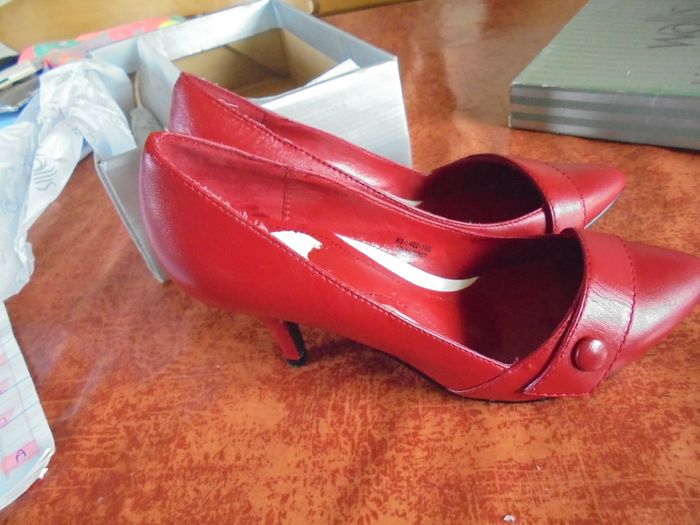 Ladies Wallis Court Shoes for Sale