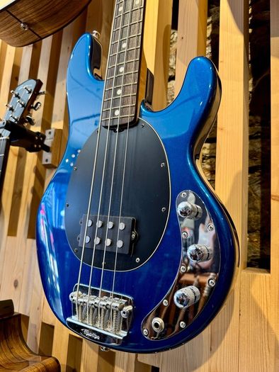 2000 Ernie Ball Musicman StingRay 2 EQ H Bass - REDUCED