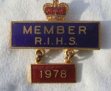 ROYAL INTERNATIONAL HORSE SHOW MEMBER (Hickstead, West Sussex) - member's enamel badge with 1978 bar (a scarce badge) 1970's
