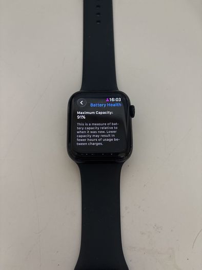 Apple Watch SE 2nd Gen 44mm GPS
