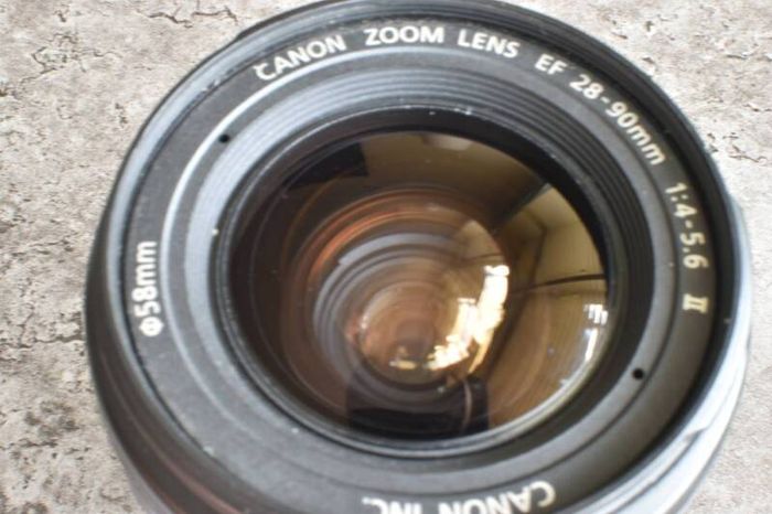 Canon EF 28-90 II zoom lens