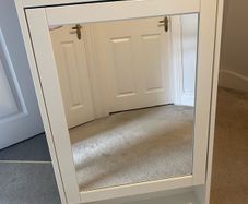 Bathroom cabinet