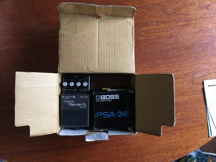 Boss RV-2 Digital Reverb