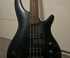 Ibanez SR300EB-IPT - Great Condition