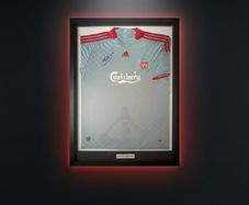 Signed Steven Gerard Liverpool Jersey 2008 era